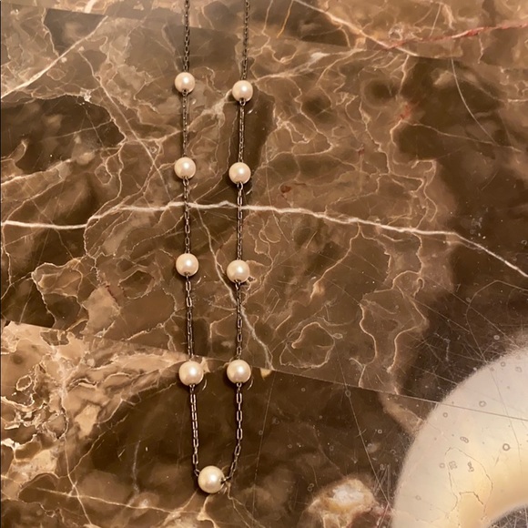 Napier 9 Faux Pearls Tin Cup Style Necklace Dark Silver Tone Metal Chain - Picture 6 of 7